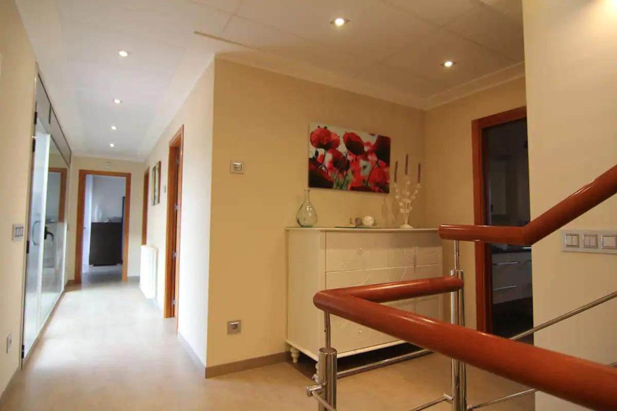 Villa Maricel Alcanar Bagian luar foto