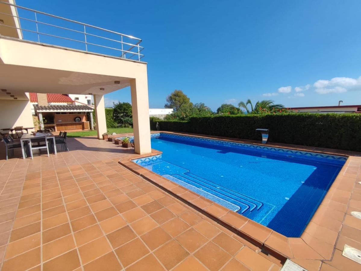 Villa Maricel Alcanar Bagian luar foto